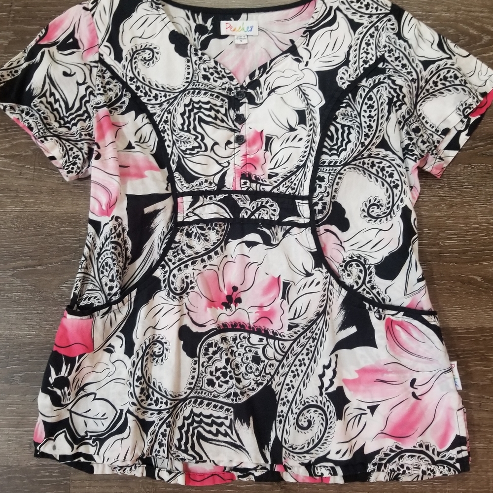 Peaches Nurse Scrub Top